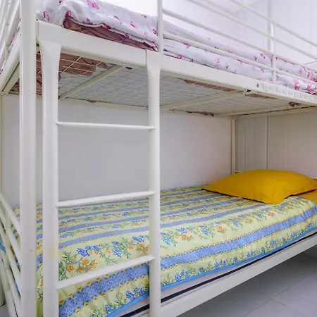 公寓 Logis Helena *